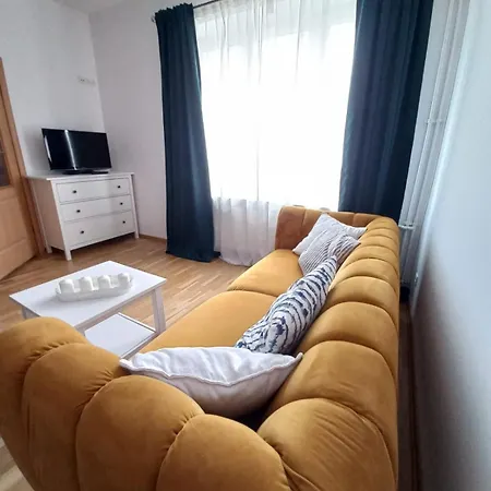 Royal Park Apartament Варшава Екстер'єр фото